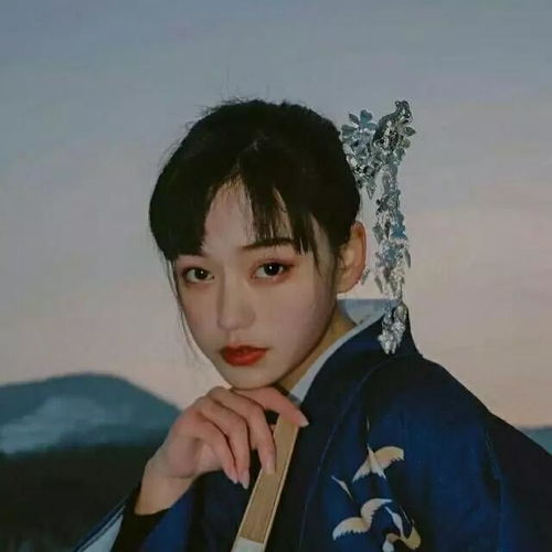  推荐一下,有好看的壁纸或头像吗