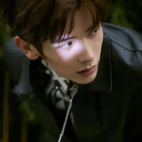  我想你又该换头像辽