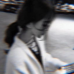  黑白色系酷女头悲喜自渡他人qq女生头像我要个性网