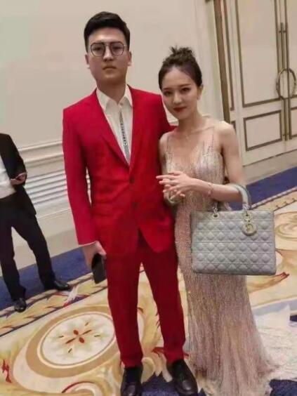  项思醒事件之后,好友曝料张科峰公司倒闭,还欠下了几百万的外债