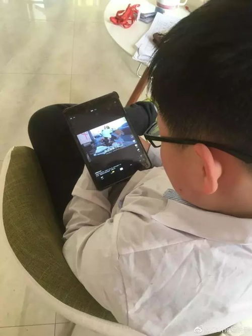  我妈死了,能给我点个赞吗,如此沉迷抖音,我们的孩子没救了吗