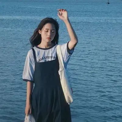 蓝色系女生头像可爱女生