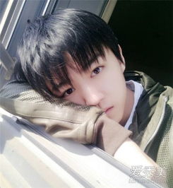 王俊凯收小费是怎么回事王俊凯录中餐厅2收小费开心到飞起
