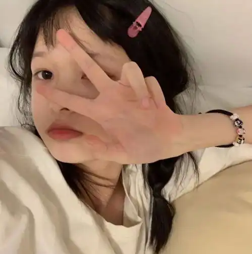  优质精选小众温柔甜美女生头像390