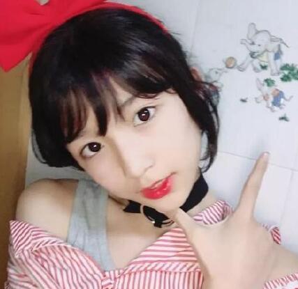  男孩子长成这样,让女孩子怎么活,爆红的14岁男孩