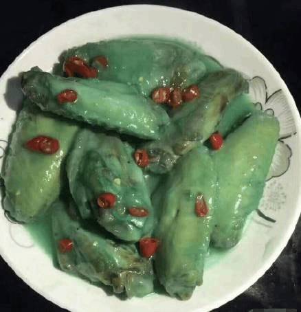  火爆全球的蓝色可乐喝过吗它正率领1000爆款零食进军徐州留言免费领取