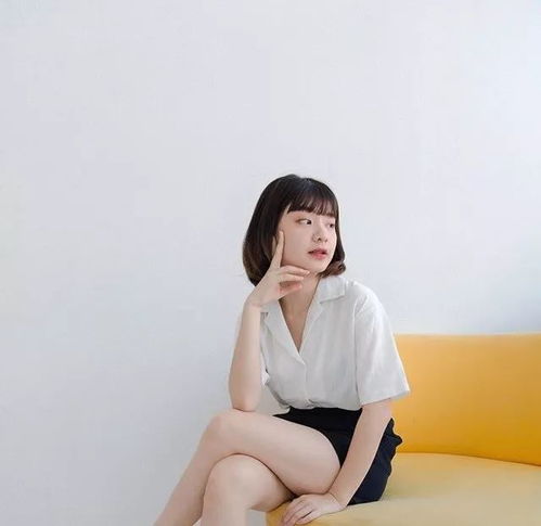  50多张穿搭模板,这个小个子姑娘每张照片都好看