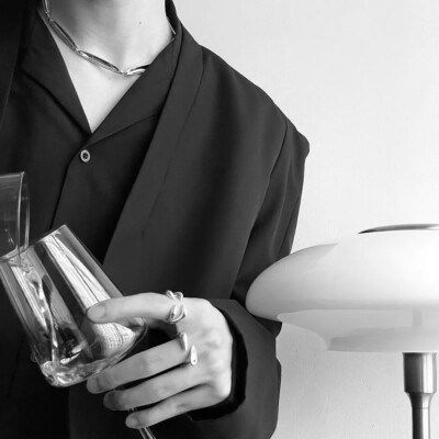 高级男生身体部位头像黑白质感,男头部位头像高清半身