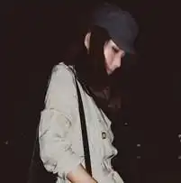 这样的图片情侣的另一半是什么 这样的图片情侣的另一半是什么