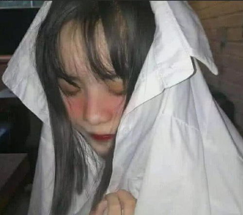  网易云热评人就是这样,毫无征兆说爱你,然后又悄无声息地离开