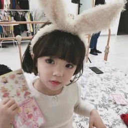  最新微信小孩头像可爱小女孩高清越是面无表情越是心里难过