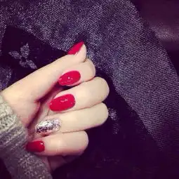  爱美也是一种错,究竟怎么回事呢看医生怎么看