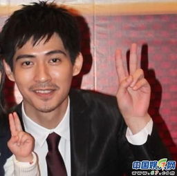  周渝民与大s分手后容貌变老神情颓废成大叔