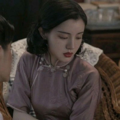  复古女生头像