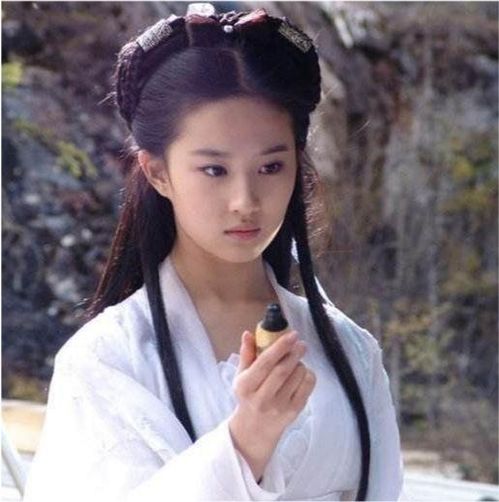  神雕侠侣小龙女说的最经典八句台词,读之让人心碎神伤