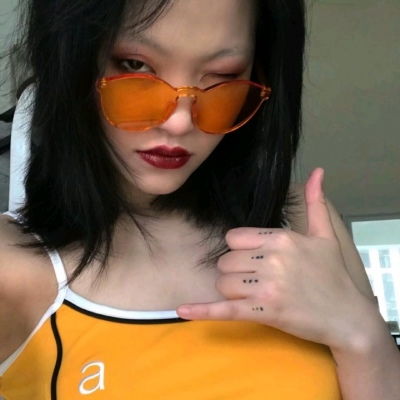  女生qq好冷酷头像图片,不倾城不娇媚不可爱的籹子