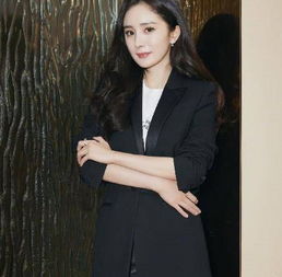  刘恺威成为过去式离婚6天后杨幂传出好消息,粉丝炸了锅