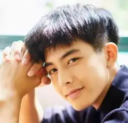  郭俊辰化身冷殿下担当男主,这些95后的艺人颜值星途一片大好