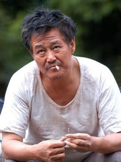  6岁丧母,8岁成孤儿,当年差点饿死的赵本山,如今豪捐1000万