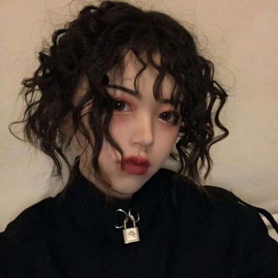 丧到极点的女头2020最火黑暗系女生头像丧