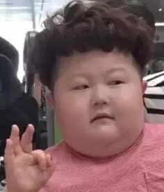  试穿10套优衣库新品,第8件吹爆小红书的单品不推荐你买