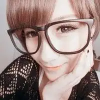 幸福是一种心态善良天真的时尚女生qq头像 幸福是一种心态善良天真的时尚女生qq头像