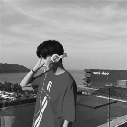  梦会醒要太当真就可以了,男生高清伤感黑白头像