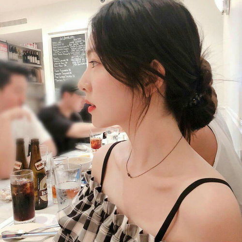  女生头像再见好心情
