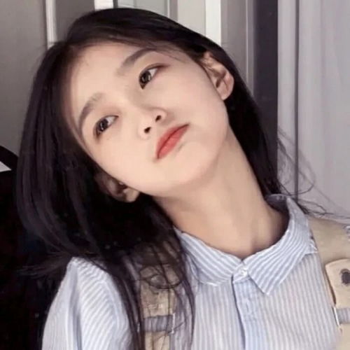  适合微信拍一拍后缀创意文案少女的眼里应藏着星辰大海和万丈光芒