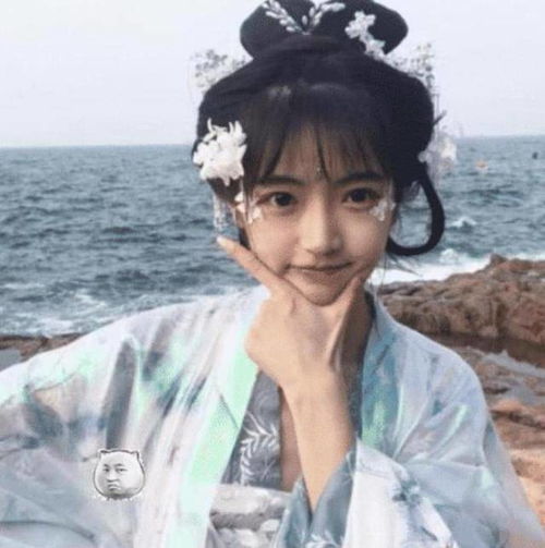  被富豪看中的14岁剪刀手女孩曾承诺娶她为妻,现状如何