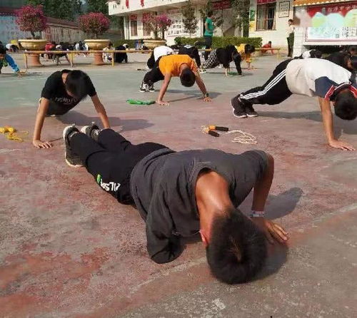  有幸有不幸易建联为老乡点赞朱芳雨给出承诺,他能打职业吗