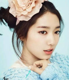  天呐杨幂的少女感完全被这双手给毁了喂