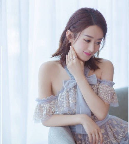  赵丽颖休假后首度现身活动现场,或再度参加真人秀引粉丝关注