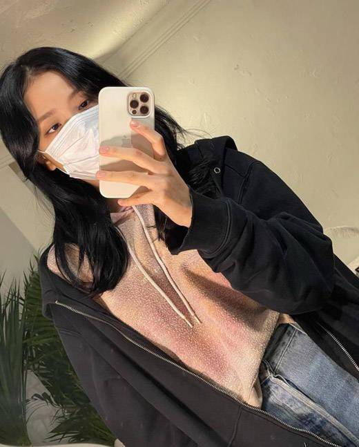  blackpink智秀当选戴着口罩也闪耀的女爱豆一位