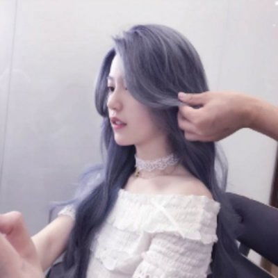  侧颜气质小姐姐头像