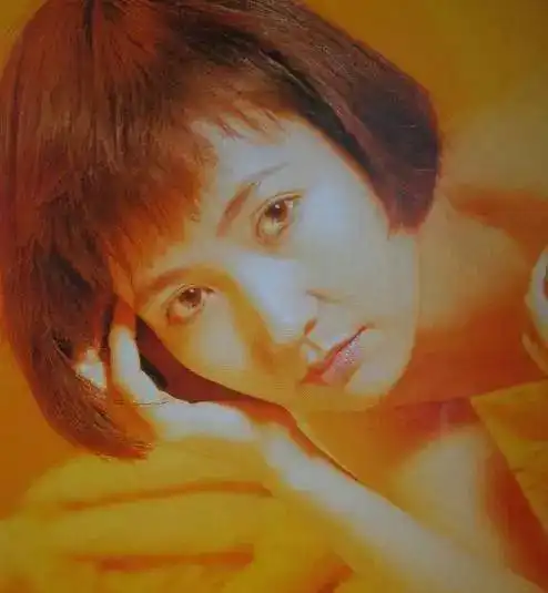  21岁嫁入豪门,惨遭小三逼宫流产,34岁从白蛇变青蛇,如今岁月优雅不输赵雅芝搜狐娱乐搜狐网