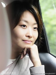  敬一丹27岁女儿近照曝光神似母亲嫁英国老公
