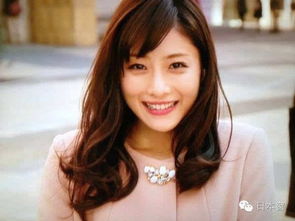  日本妹子的小脸居然靠化妆用好这些产品瞬间瘦脸5公斤