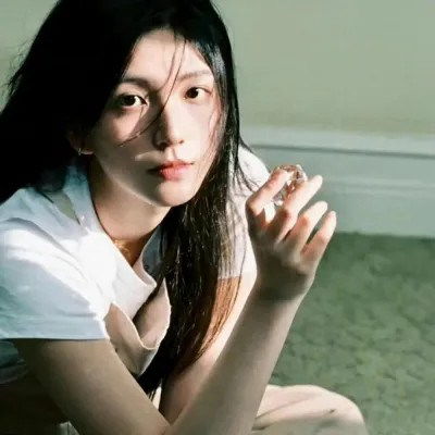  2023唯美氛围感女生头像图片