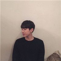  忧郁系帅气的男生头像生活照给生命一个微笑去面对人生