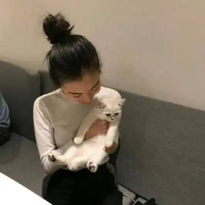 情侣头像黑色系一男一女