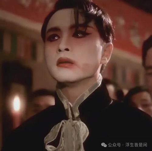  霸王别姬张国荣入戏太深,从背后抱住张丰毅,张都不敢呼吸..