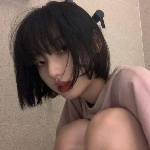  女生优质头像丧系高冷照片,黑色系偏丧女头像