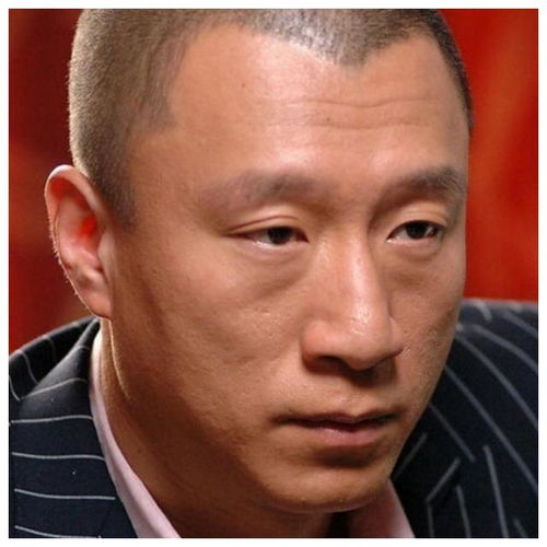  同是出演老大,孙红雷身价过亿成男神,他却落魄到无人识