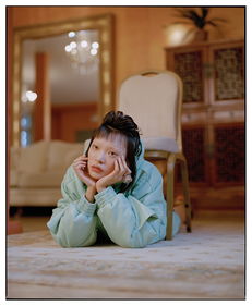  水彩色调的柔美人像寻找少女的独特气质