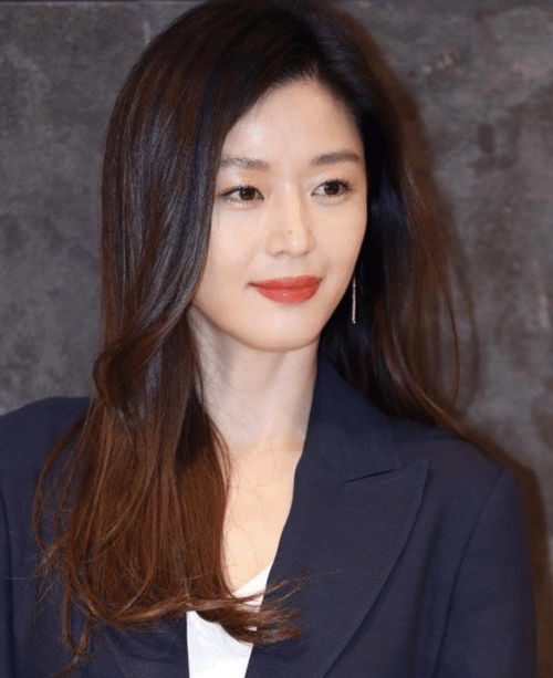  全智贤的智异山来了,富商老公帅气听话,40岁女神想再下一城