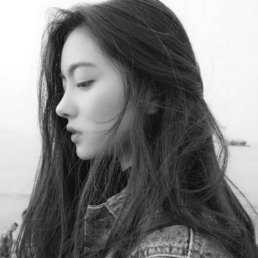 15句伤感个性签名,如果真的失去了,那就假装从未发生过