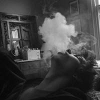  回忆是褪色的黑白电影