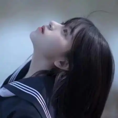 蓝色系女生头像可爱日记