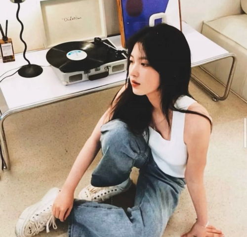  ins甜丧冷淡风女生头像15